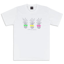 画像をギャラリービューアに読み込む, T-shirt【Three twin】White
