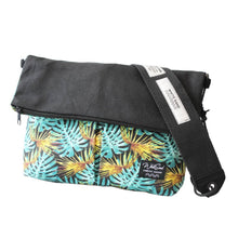 画像をギャラリービューアに読み込む, Sacoche Bag / Canvas / Botanical Leaf Fluorescent Green
