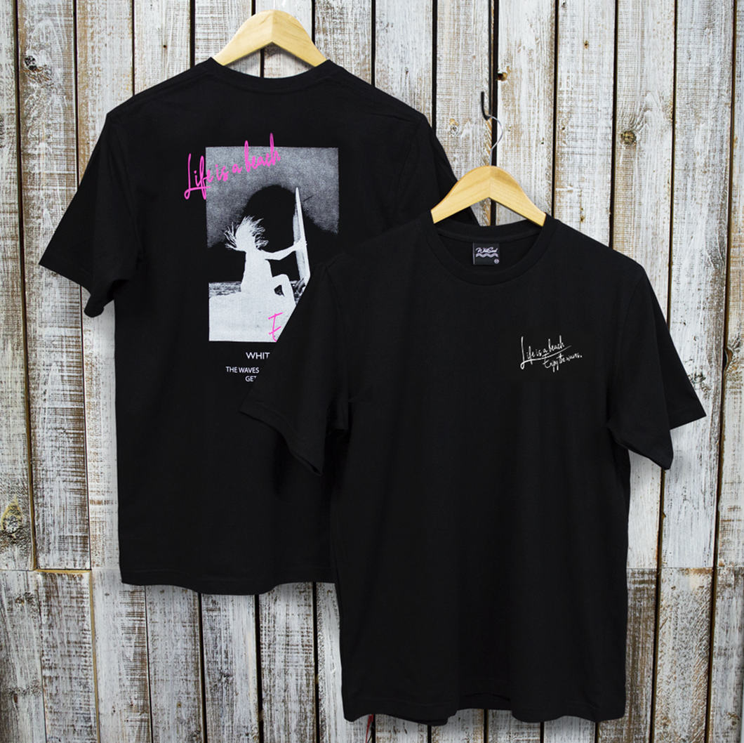 T-shirt【Life is a beach】Black